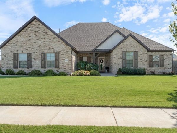 1218 Cassia Street, Tontitown, AR 72762