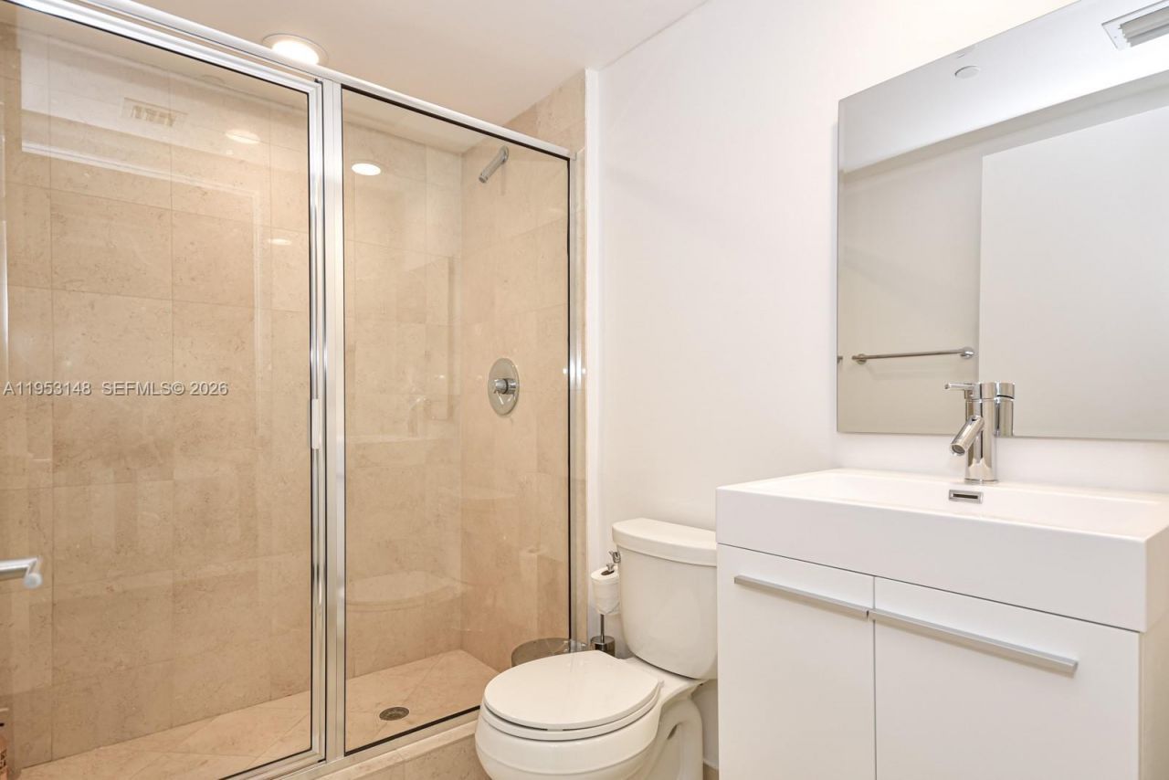 17201 Collins Ave, Unit 707, Sunny Isles Beach, FL 33160 Photo