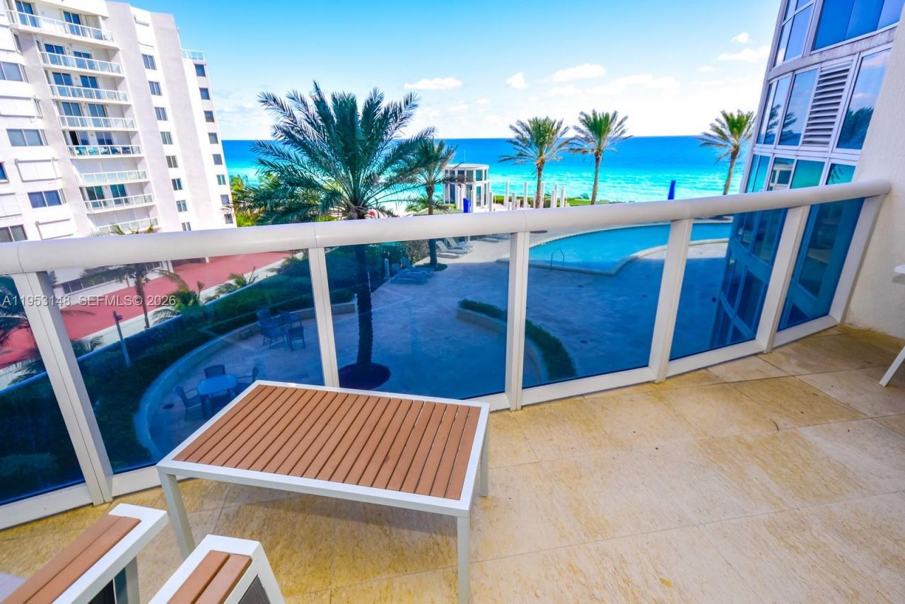 17201 Collins Ave, Unit 707, Sunny Isles Beach, FL 33160 Photo