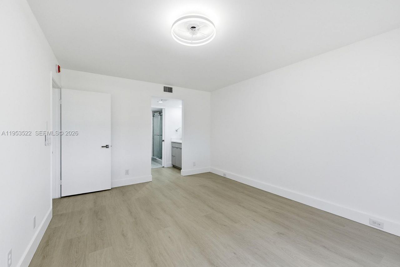 1300 SW 125th Ave , Unit 306K, Pembroke Pines, FL 33027 Photo