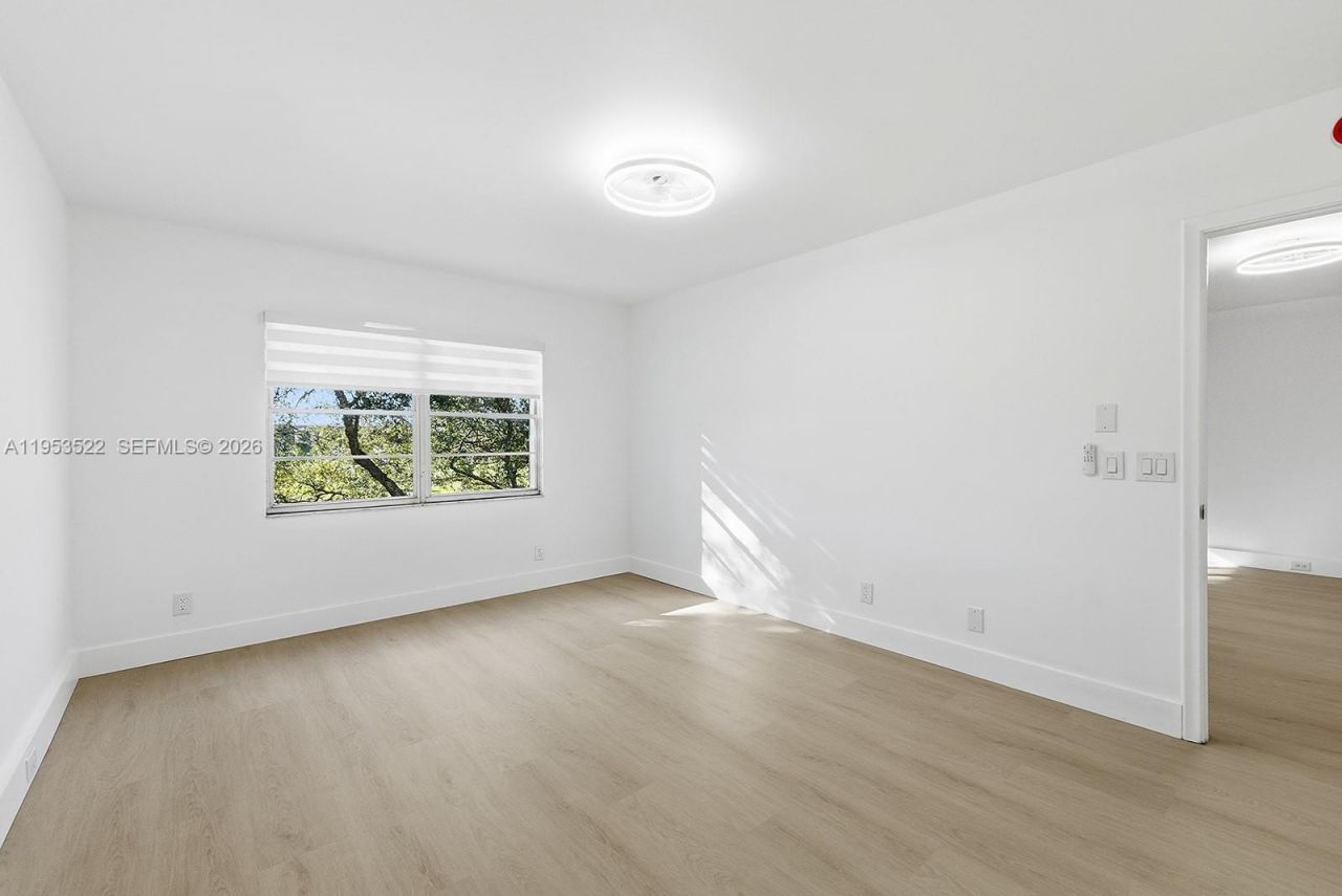 1300 SW 125th Ave , Unit 306K, Pembroke Pines, FL 33027 Photo