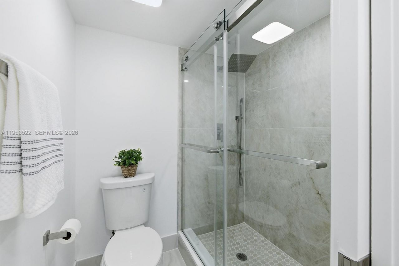 1300 SW 125th Ave , Unit 306K, Pembroke Pines, FL 33027 Photo