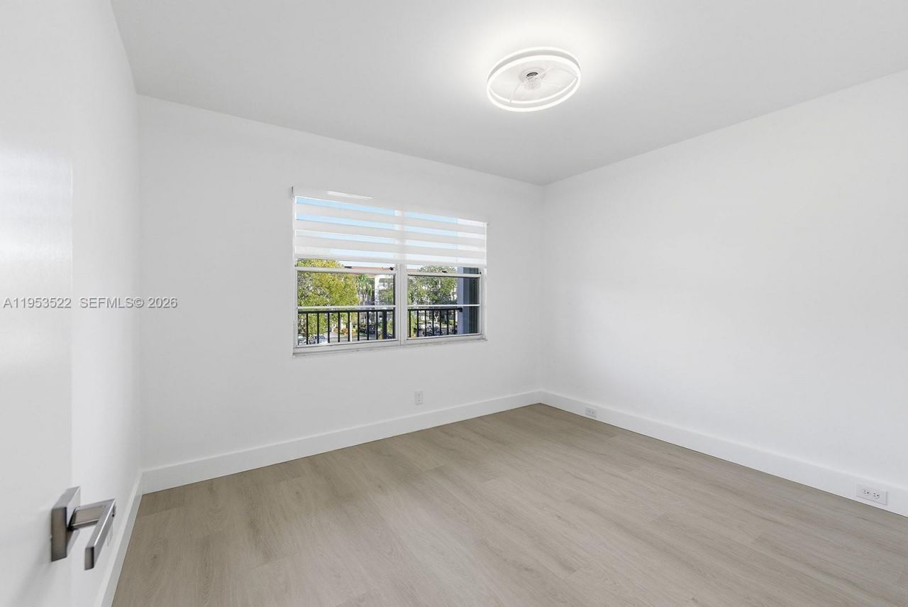 1300 SW 125th Ave , Unit 306K, Pembroke Pines, FL 33027 Photo