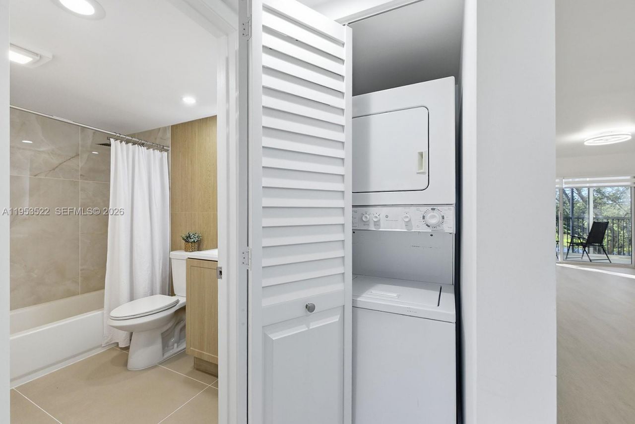 1300 SW 125th Ave , Unit 306K, Pembroke Pines, FL 33027 Photo