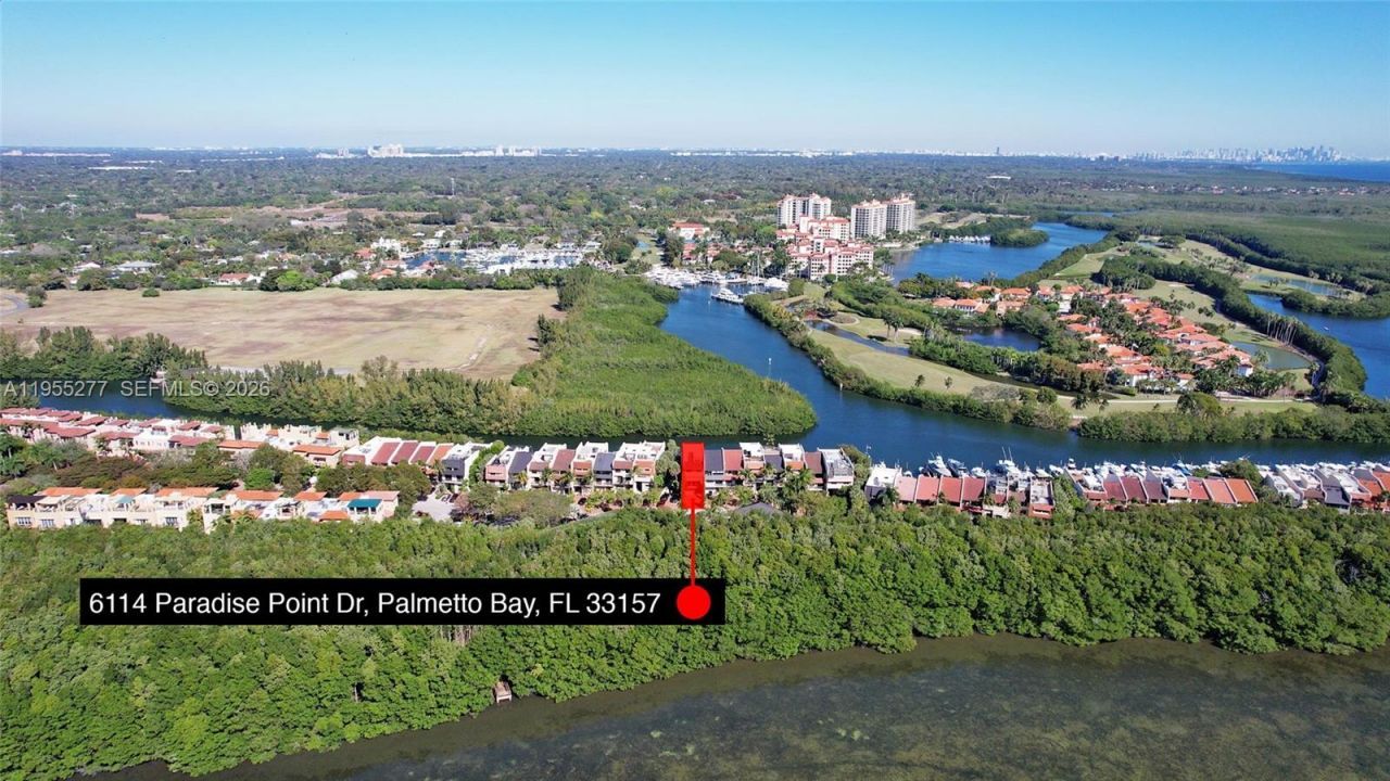 6114 Paradise Point Dr , Palmetto Bay, FL 33157 Photo