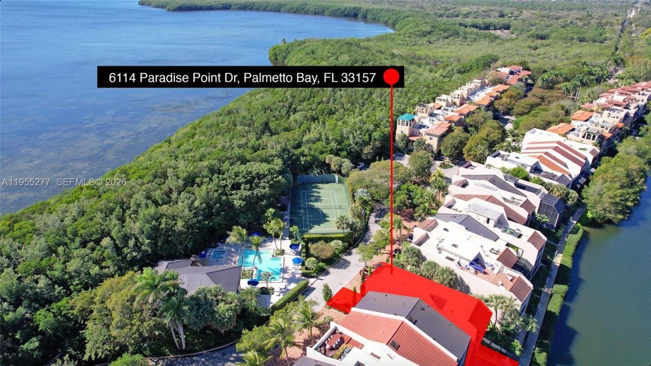 6114 Paradise Point Dr , Palmetto Bay, FL 33157 Photo