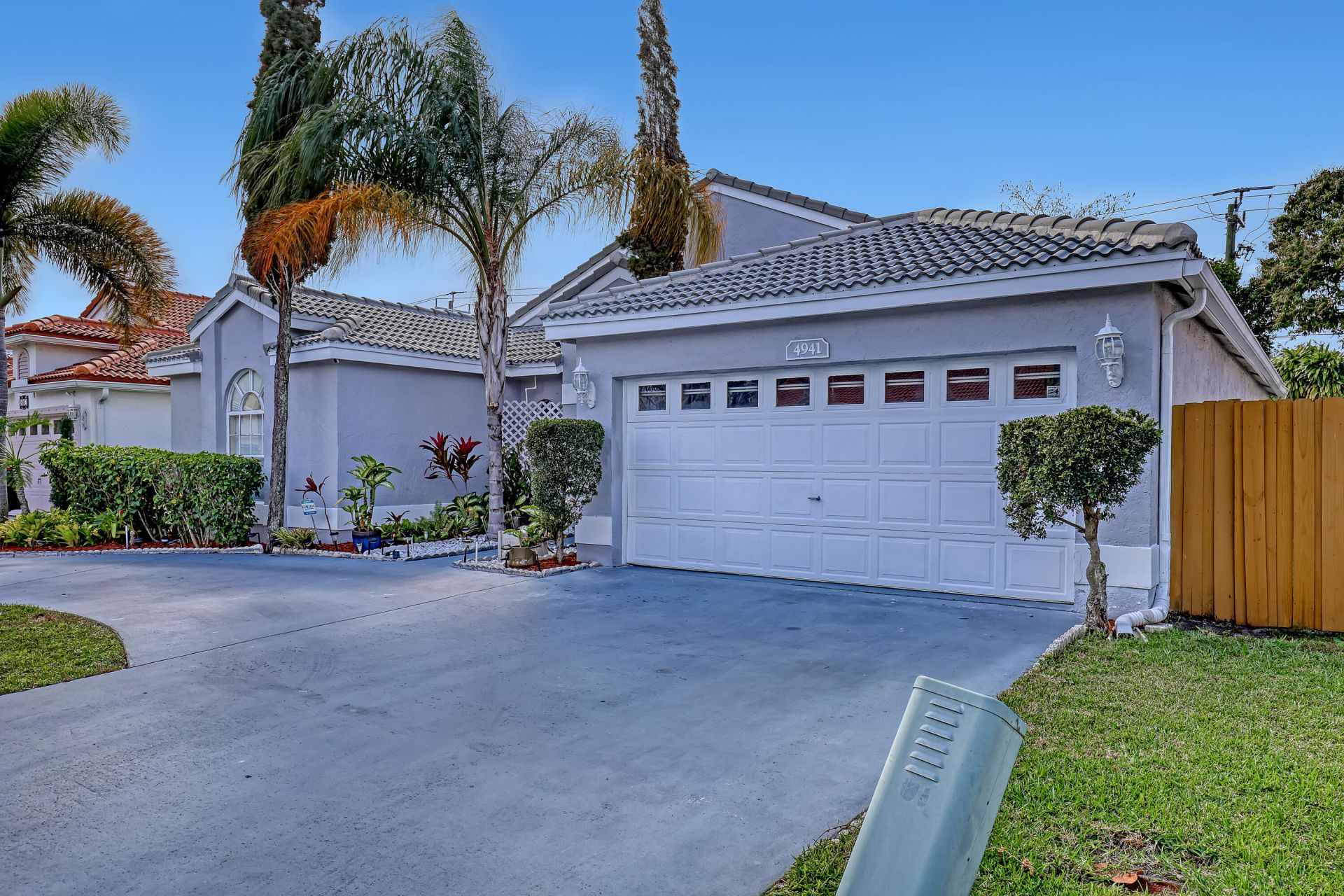 4941 Broadstone Circle, West Palm Beach, FL 33417 Photo