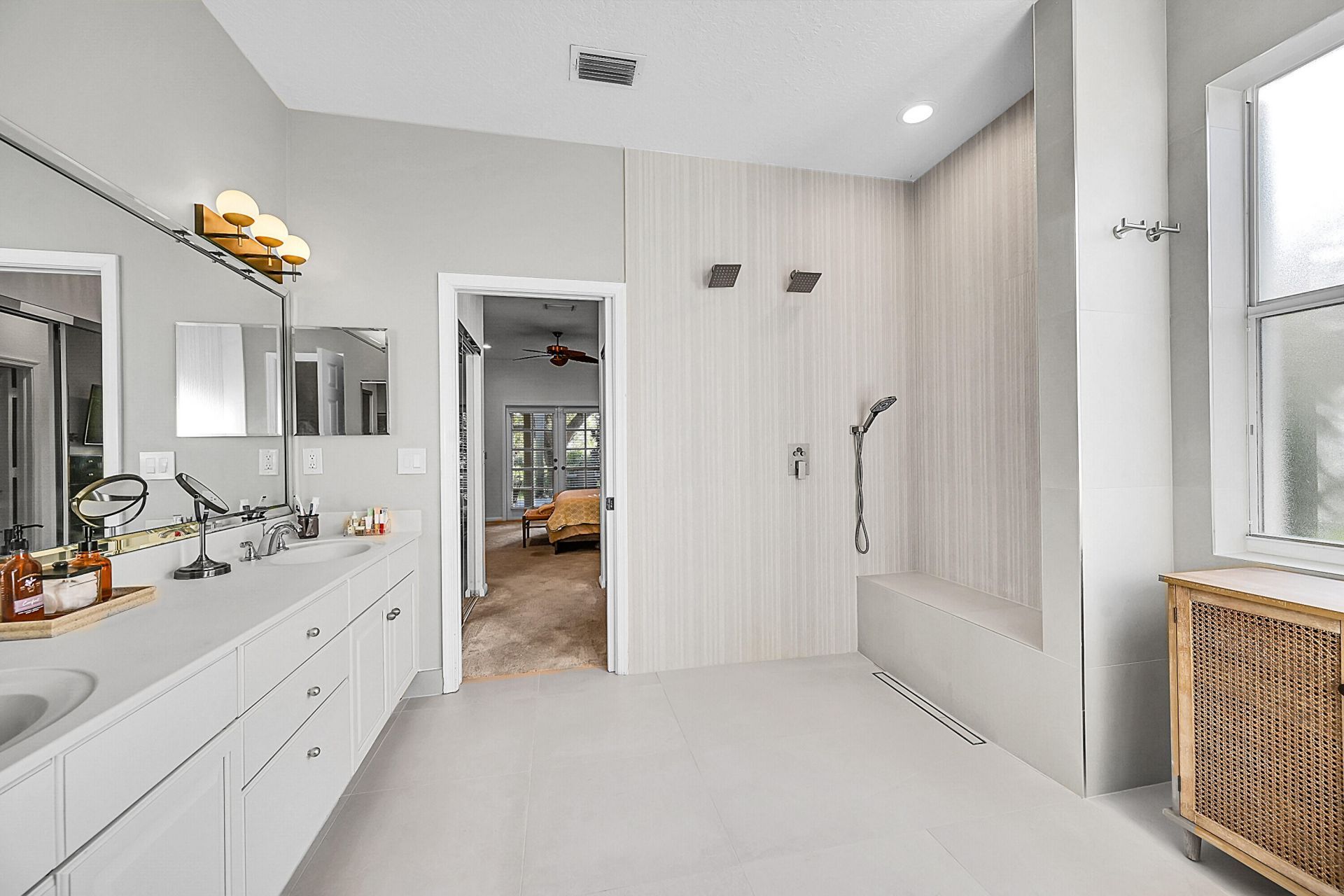 15 Lawrence Lake Drive, Boynton Beach, FL 33436 Photo