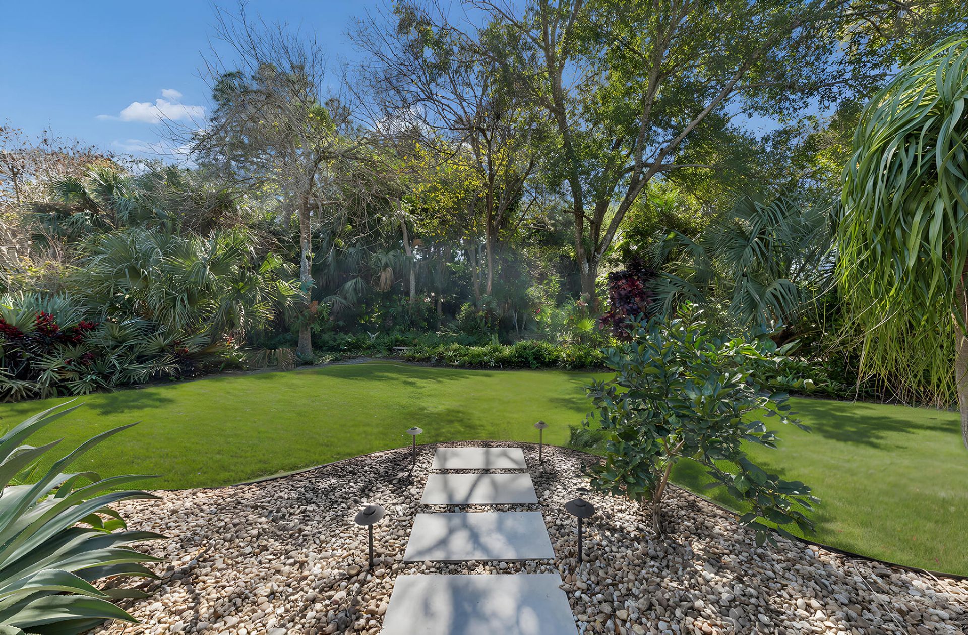 8816 SE May Terrace, Hobe Sound, FL 33455 Photo