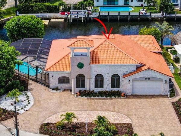 3901 NE 23rd Terrace, Lighthouse Point, FL 33064