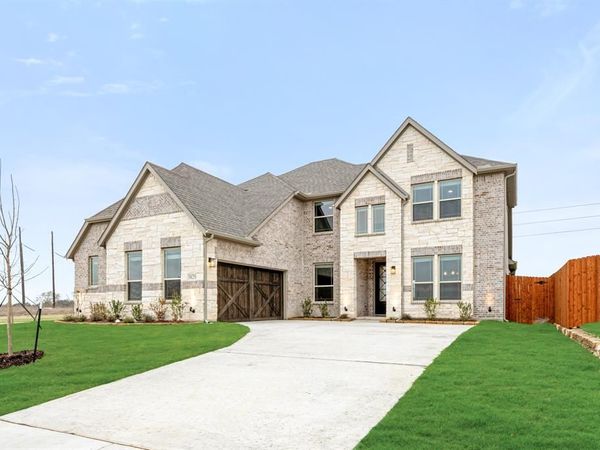 3825 Eagles Bluff Road, Midlothian, TX 76065