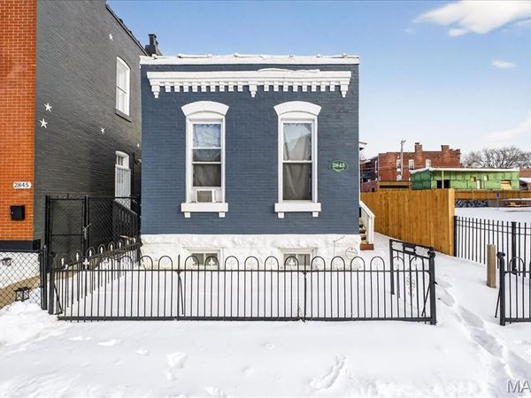 2843 Chippewa Street, St Louis, MO 63118