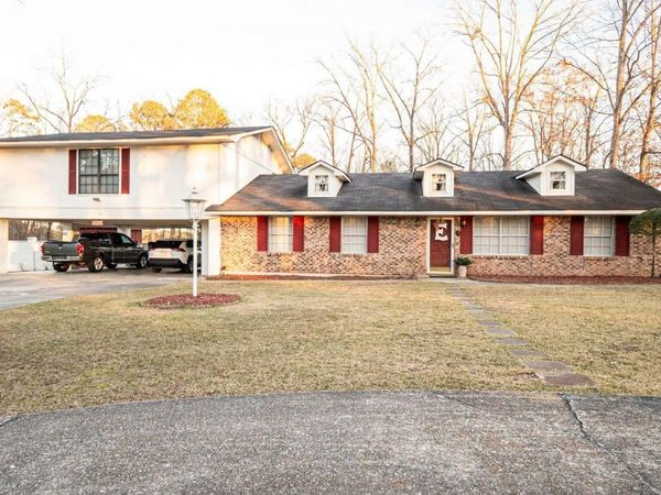 317 FIRETOWER Street, El Dorado, AR 71730