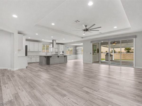 5927 Villa Loma Street, Las Vegas, NV 89148