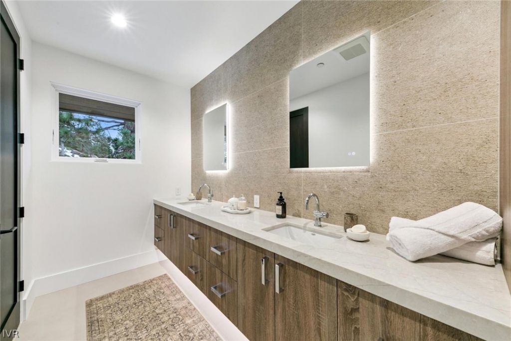 739 Burgundy Road, Incline Village, NV 89451 Photo