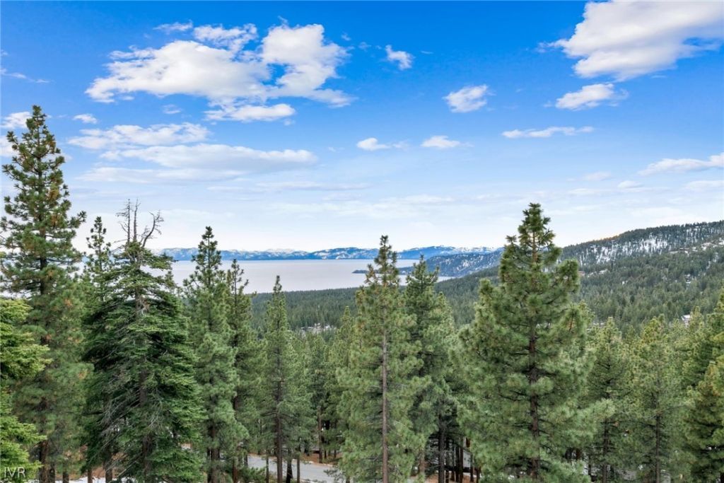 739 Burgundy Road, Incline Village, NV 89451 Photo
