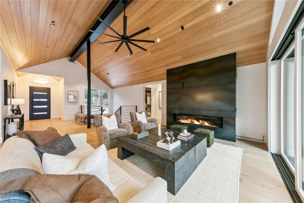 739 Burgundy Road, Incline Village, NV 89451 Photo