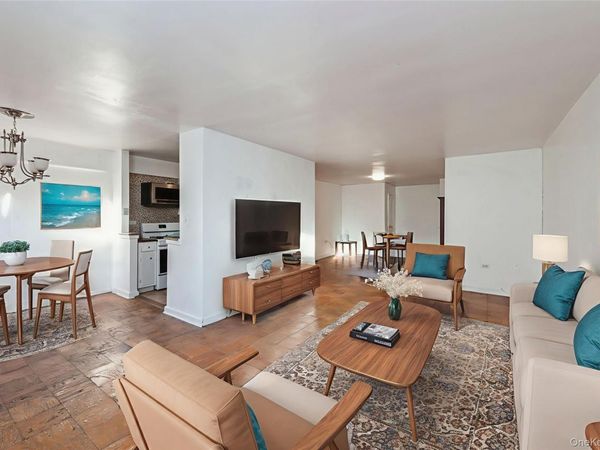 9910 60 Avenue, Unit CC1, Corona, NY 11368