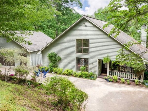 15693 Compass Drive, Northport, AL 35475