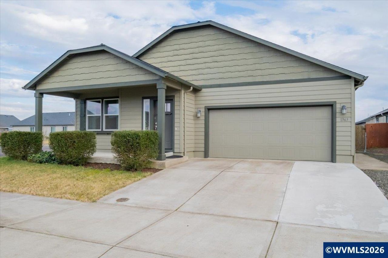 1363 Jefferson St, Independence, OR 97351 Main Photo