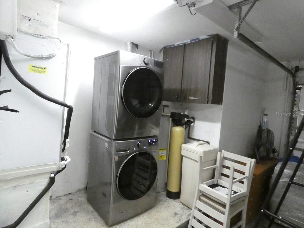 1751 El Trinidad Drive E, Clearwater, FL 33759 Photo