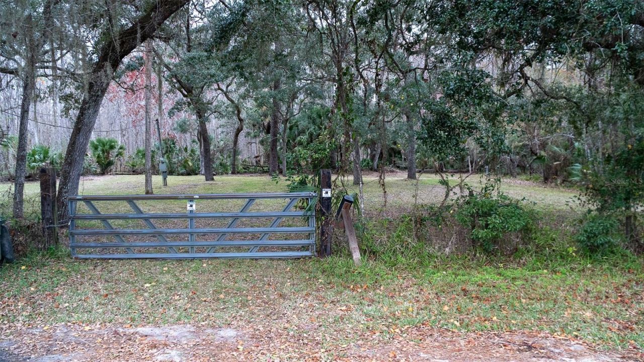 155 Fran Lane, Satsuma, FL 32189 Photo