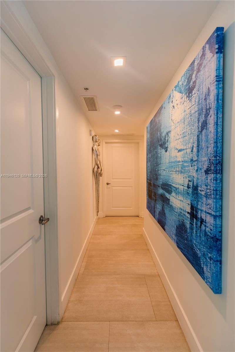 400 Sunny Isles Blvd , Unit 1504, Sunny Isles Beach, FL 33160 Photo