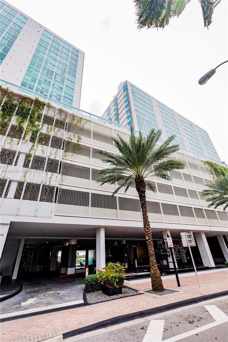 400 Sunny Isles Blvd , Unit 1504, Sunny Isles Beach, FL 33160 Photo