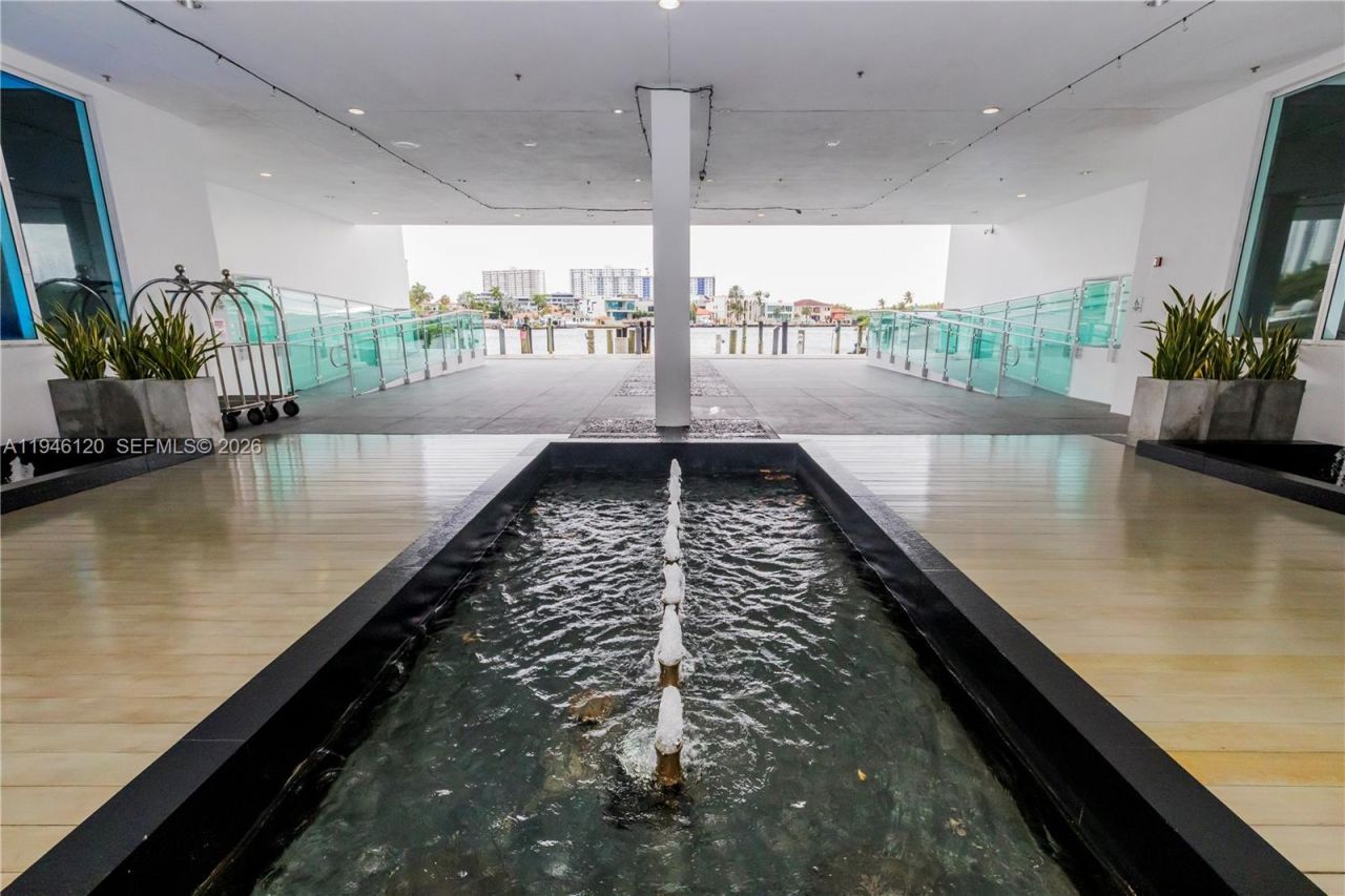 400 Sunny Isles Blvd , Unit 1504, Sunny Isles Beach, FL 33160 Photo