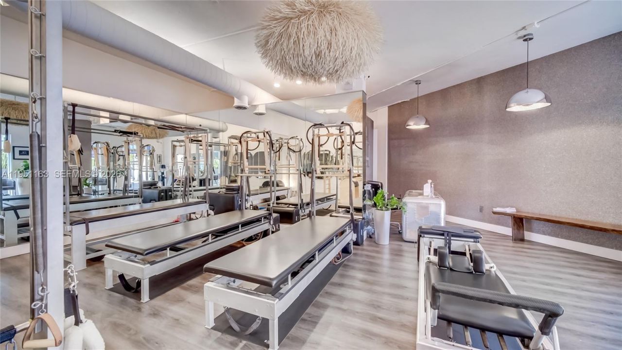 260 Crandon Blvd , Unit E18, Key Biscayne, FL 33149 Photo