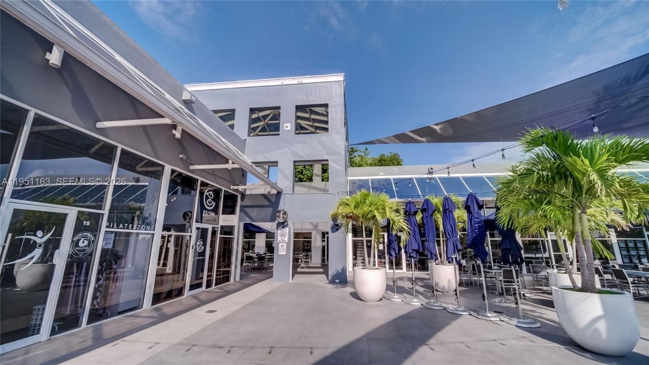 260 Crandon Blvd , Unit E18, Key Biscayne, FL 33149 Photo