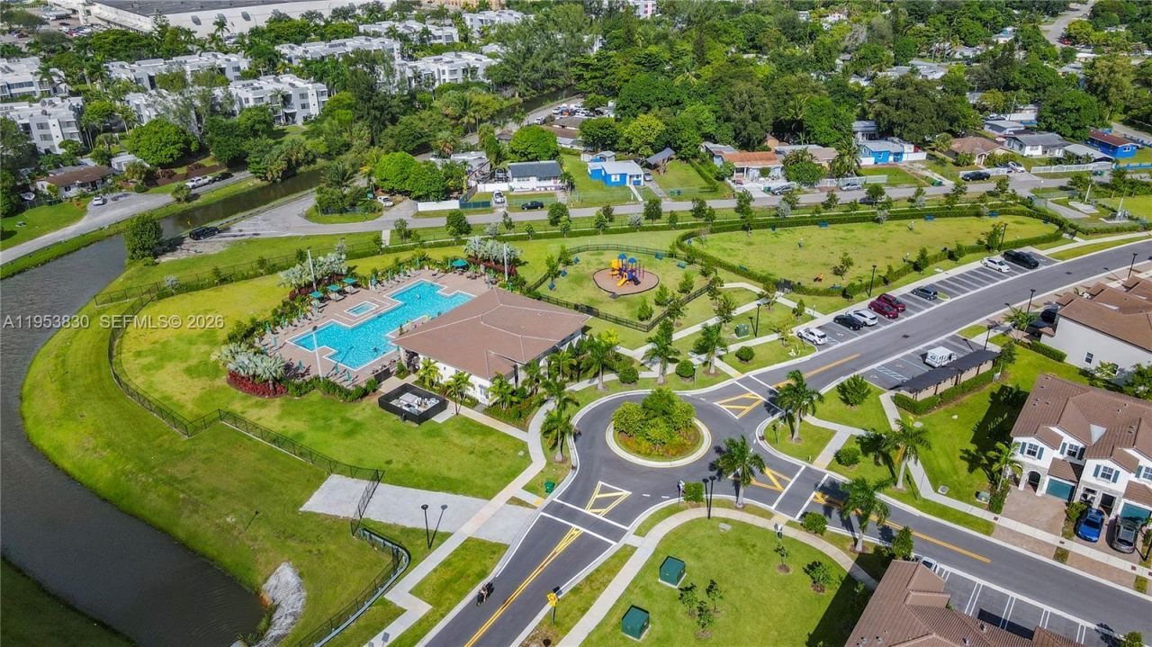 2313 NW 122nd Ter, Miami, FL 33167 Photo