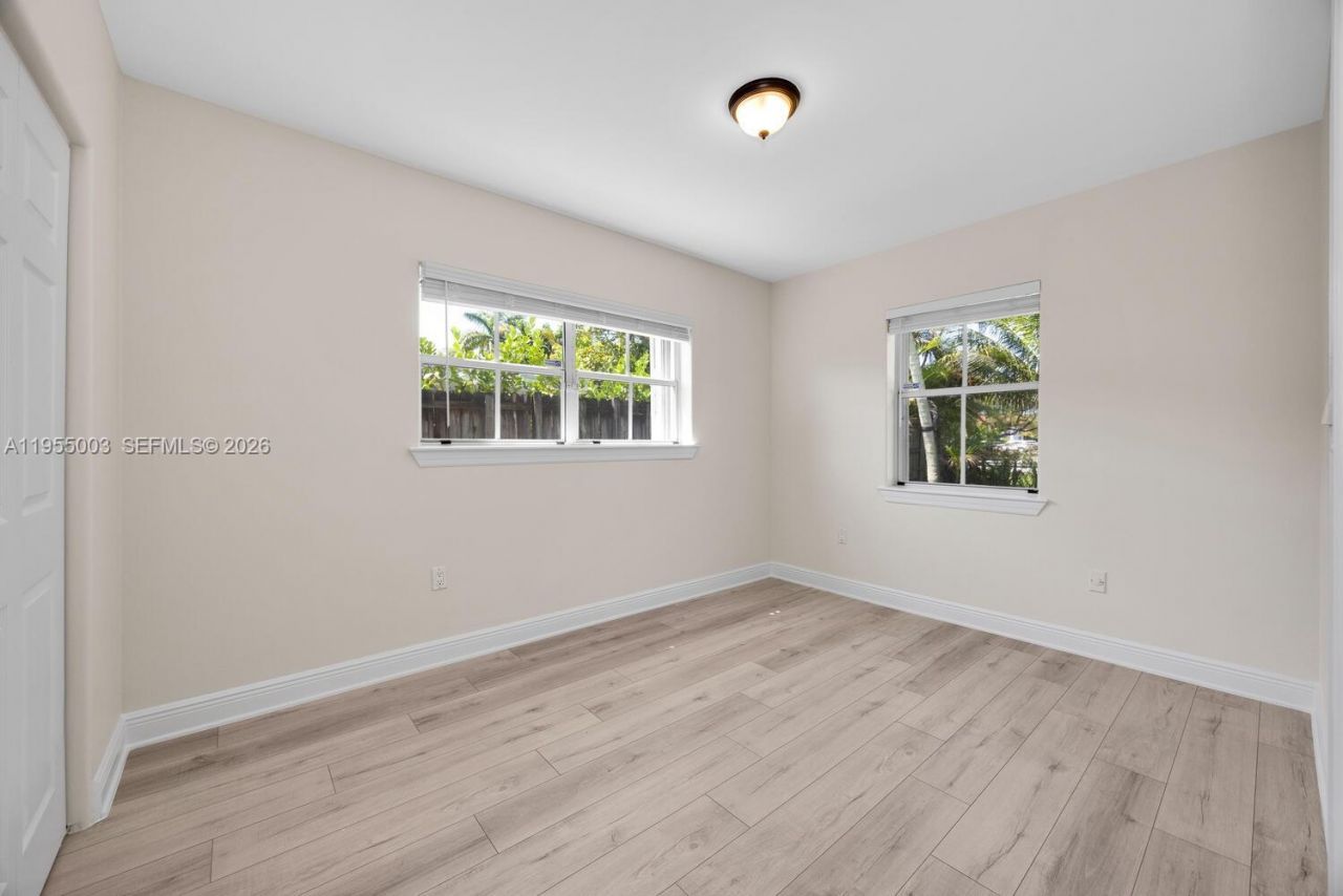 8230 SW 63rd Pl, Miami, FL 33143 Photo