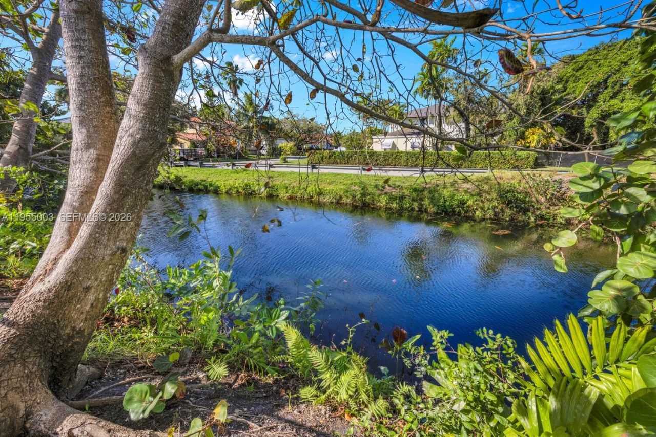 8230 SW 63rd Pl, Miami, FL 33143 Photo