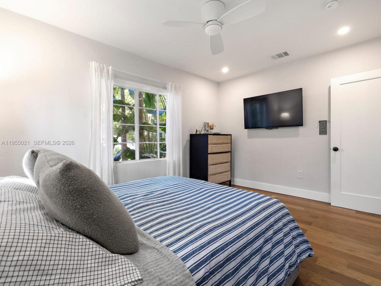 1009 NW 11th Ct , Miami, FL 33136 Photo