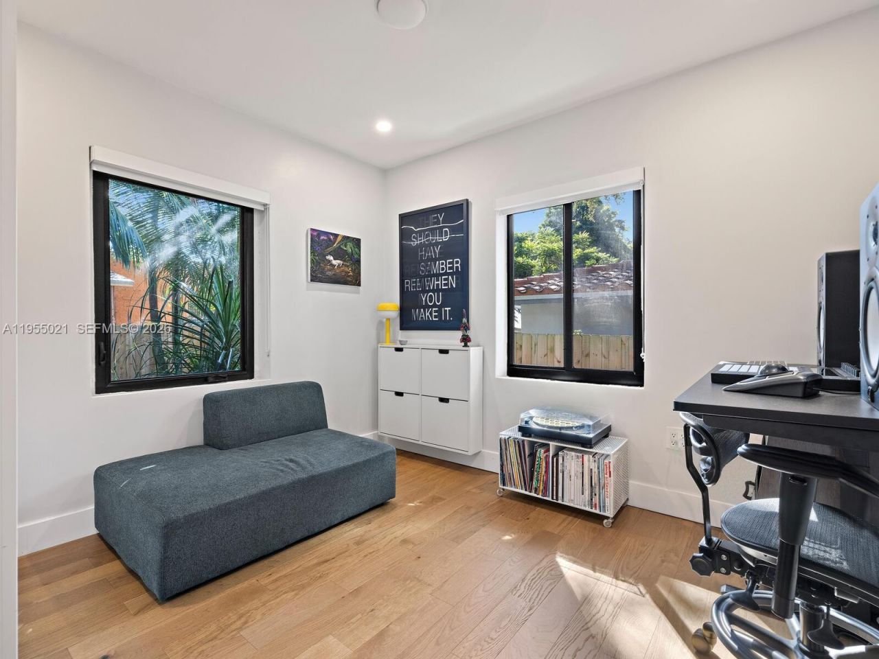 1009 NW 11th Ct , Miami, FL 33136 Photo