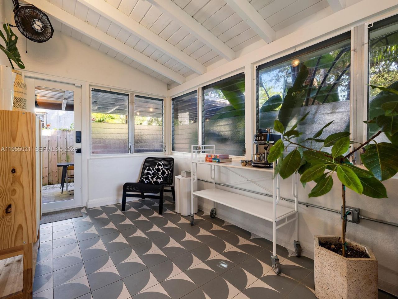 1009 NW 11th Ct , Miami, FL 33136 Photo