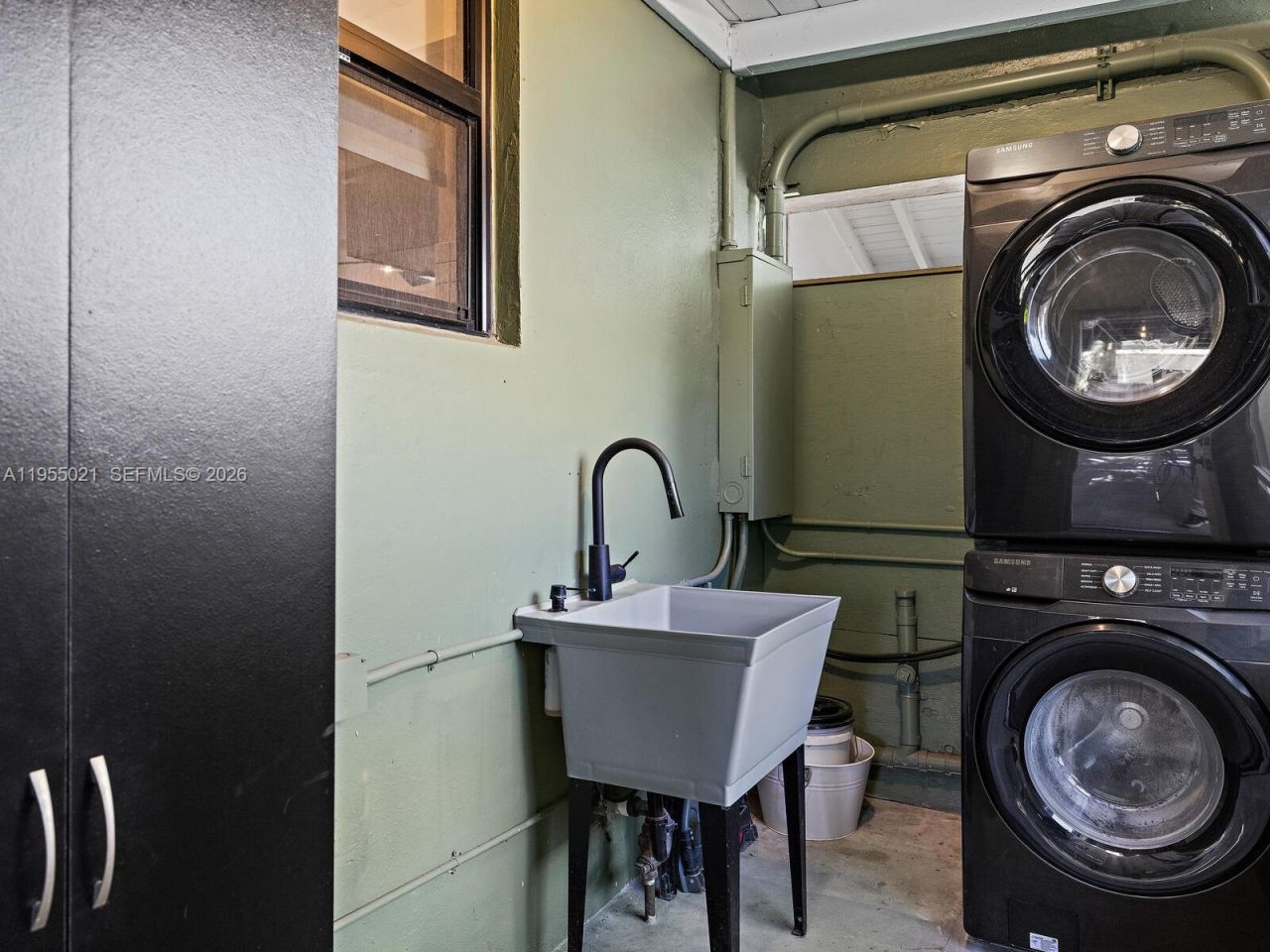 1009 NW 11th Ct, Miami, FL 33136 Photo