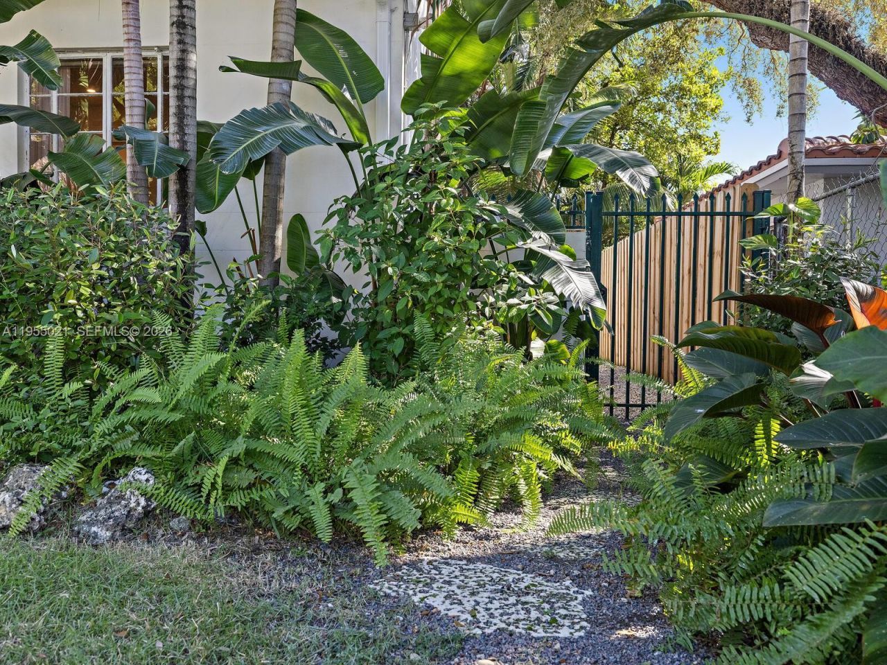 1009 NW 11th Ct , Miami, FL 33136 Photo