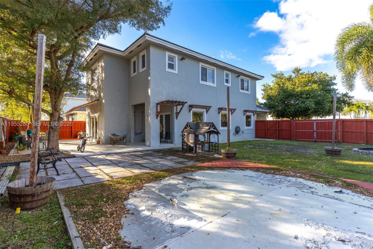 3176 NE 4 Street, Homestead, FL 33033 Photo