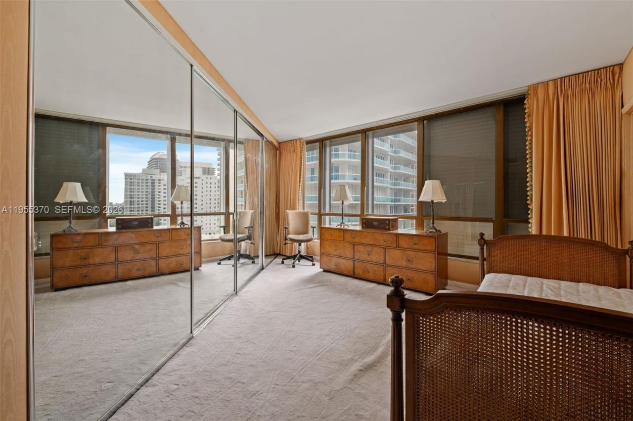 10155 Collins Ave , Unit 909, Bal Harbour, FL 33154 Photo