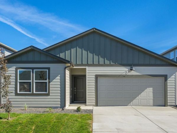 3628 S McCabe Ln, Spokane, WA 99206