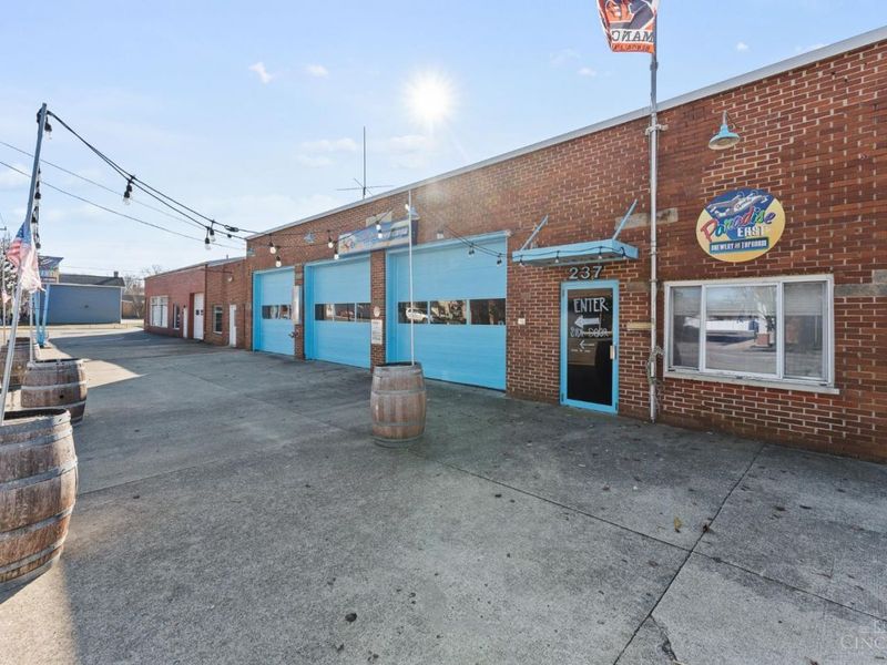 237 W Main Street, Williamsburg, OH 45176 Photo 4