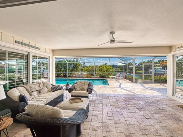 1006 Lindgren BLVD, SANIBEL, FL 33957