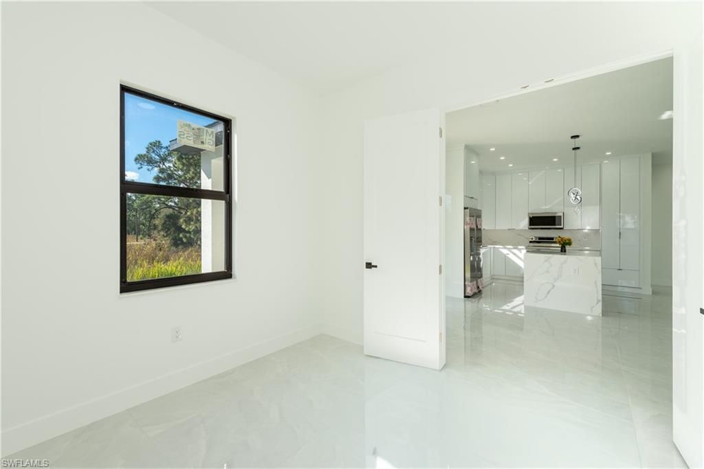 922 Sunrise Blvd, Lehigh Acres, FL 33974 Photo