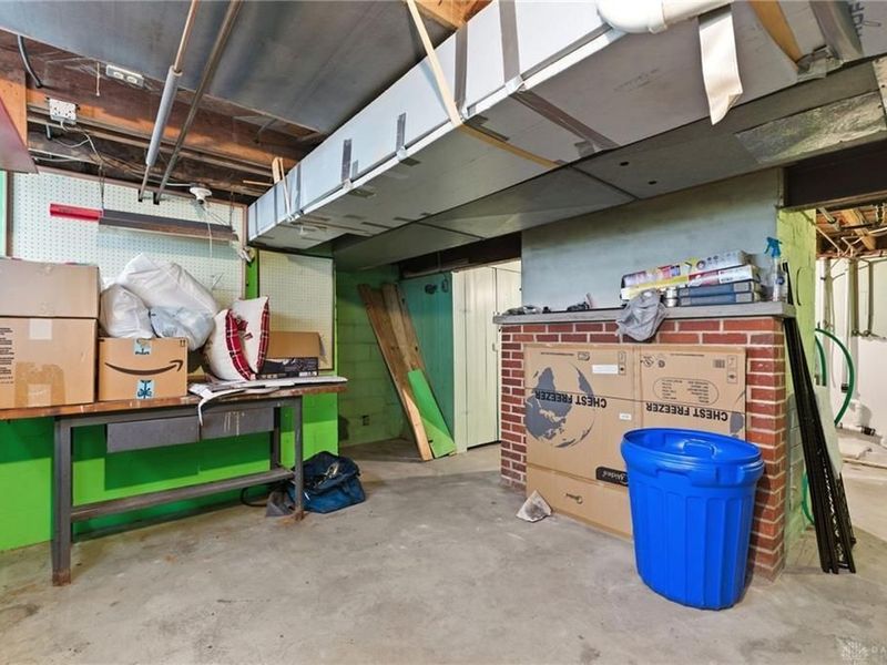 96 Winnet Drive, Dayton, OH 45415 Photo 24