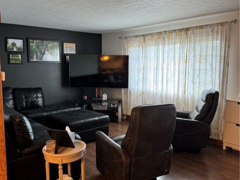 8069 Orchardway Street NW, North Canton, OH 44720 Photo 5