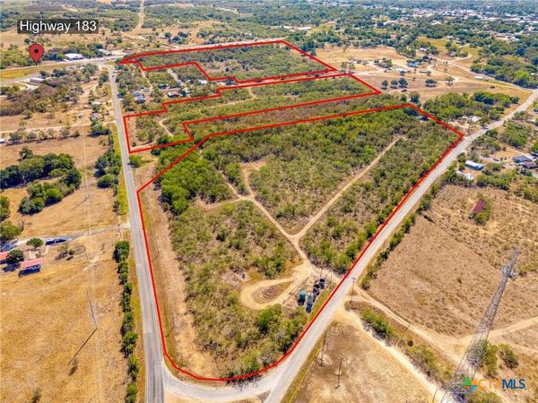 TBD N Hackberry Avenue , Luling, TX 78648