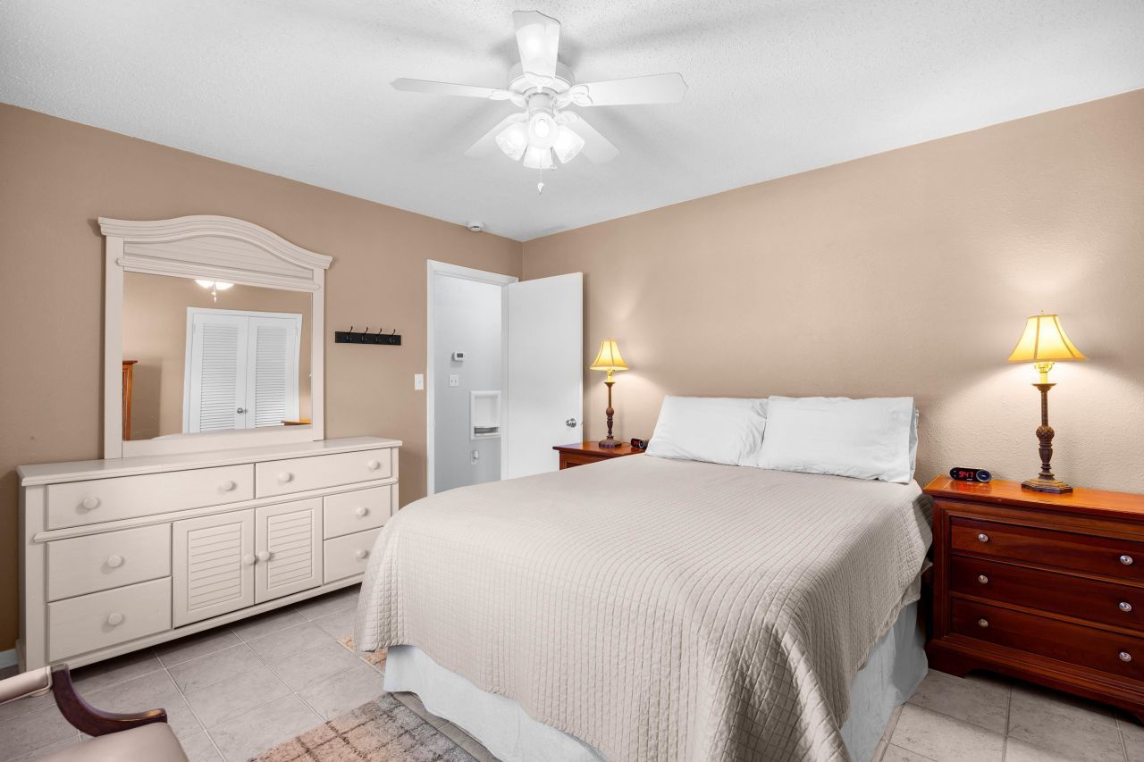 3676 Spruce Dr. Photo 13