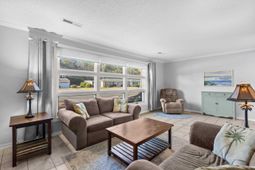 3676 Spruce Dr. photo 4